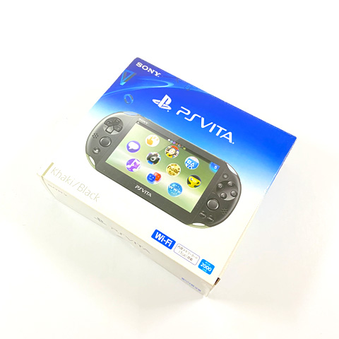 PS Vita　プレイステーション　ポータブルゲーム機