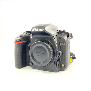 Nikon　ニコン　デジタル一眼レフカメラ　D750　VR　Kit
